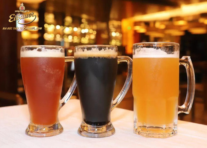 Bia đen là bia gì? Bia đen hay bia vàng ngon hơn?